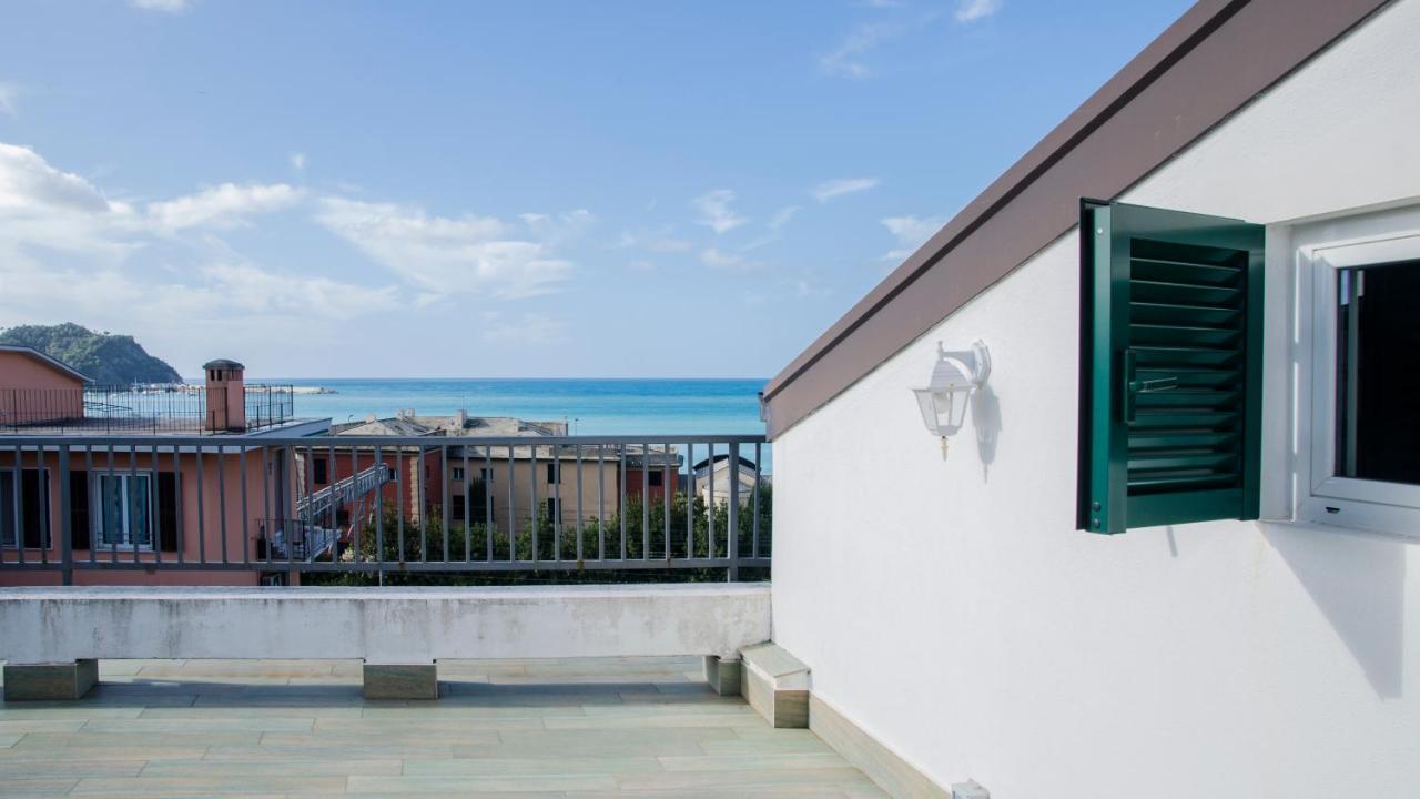 009 - Attico Sant'Anna Vista Mare 150M Dalla Spiaggia Con Terrazza Privata Apartment Sestri Levante Bagian luar foto