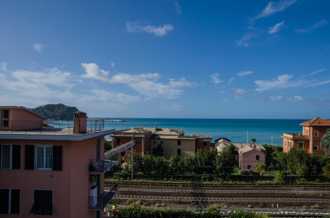 009 - Attico Sant'Anna Vista Mare 150M Dalla Spiaggia Con Terrazza Privata Apartment Sestri Levante Bagian luar foto